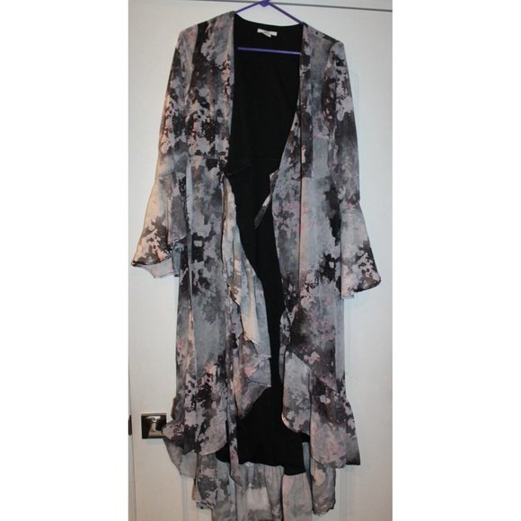 Bar III Floral Abstract Belted Ruffle Design 3/4 Sleeve Women's Dress Size Small - Picture 2 of 14